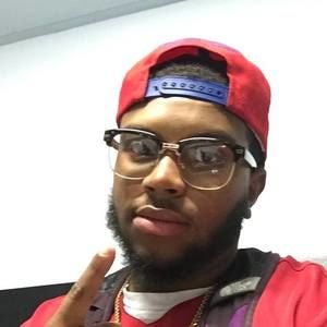 Meet your Posher, Marc